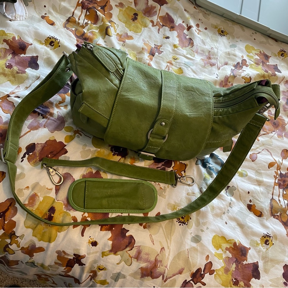 NWOT Kelly Moore B Hobo Camera Bag